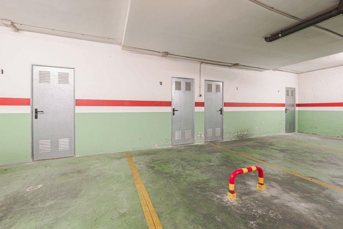 Piso en Venta en Calle Arroyo - 25