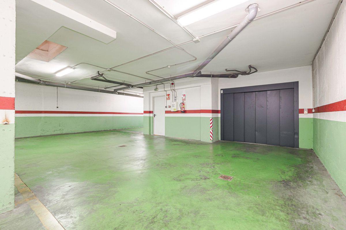 Piso en Venta en Calle Arroyo - 24