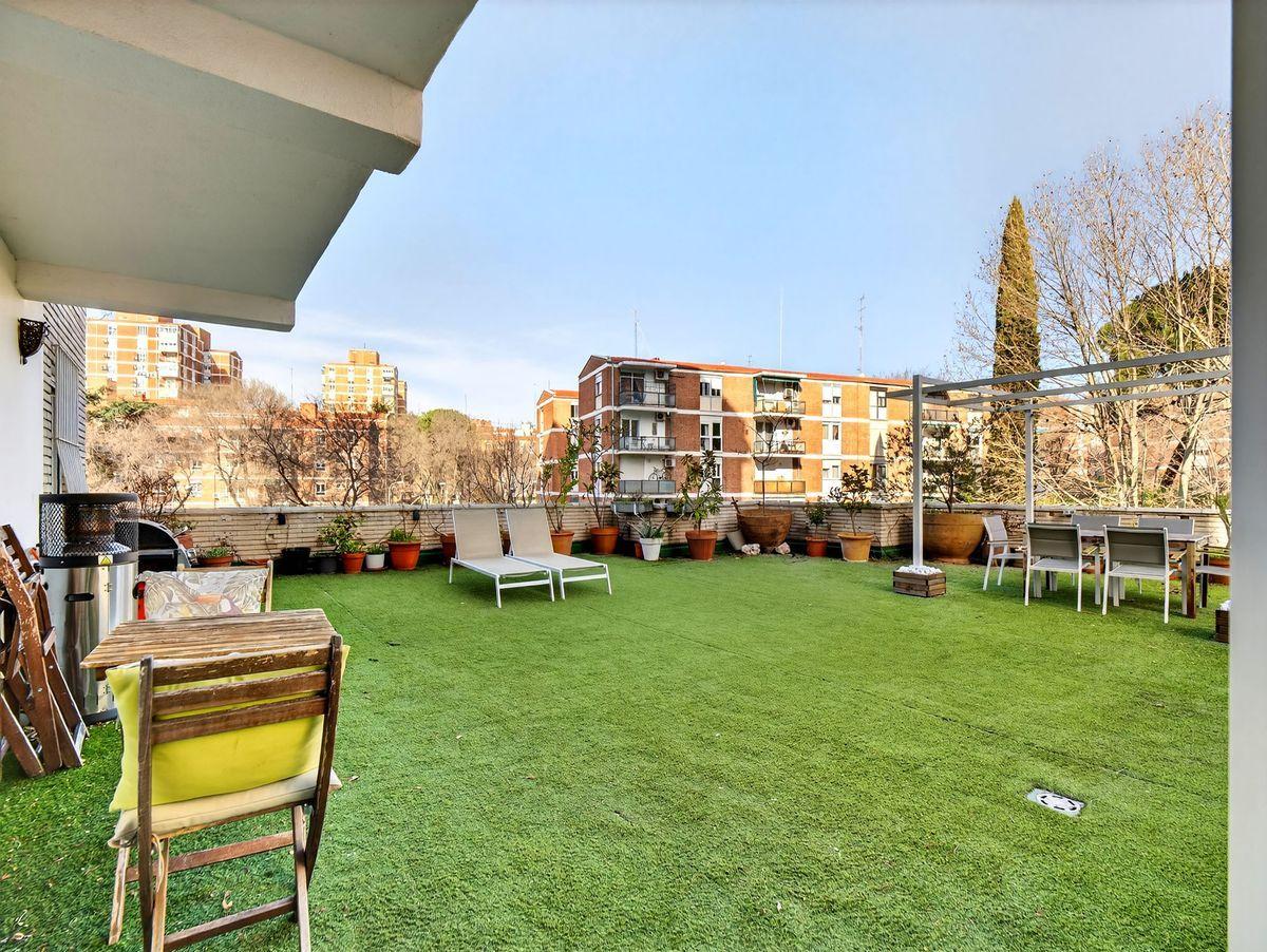 Piso en Venta en Calle de Ramírez de Arellano - 32