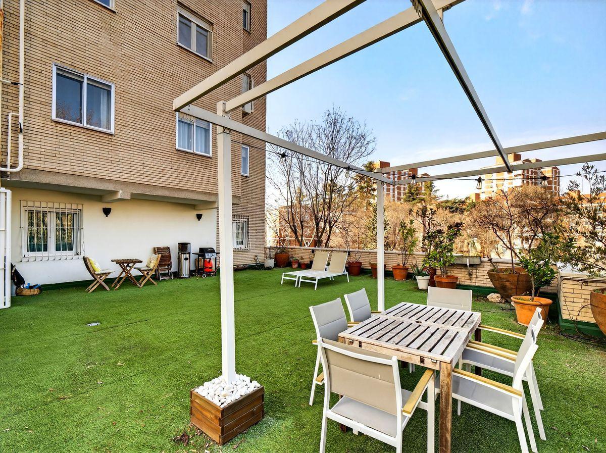 Piso en Venta en Calle de Ramírez de Arellano - 37