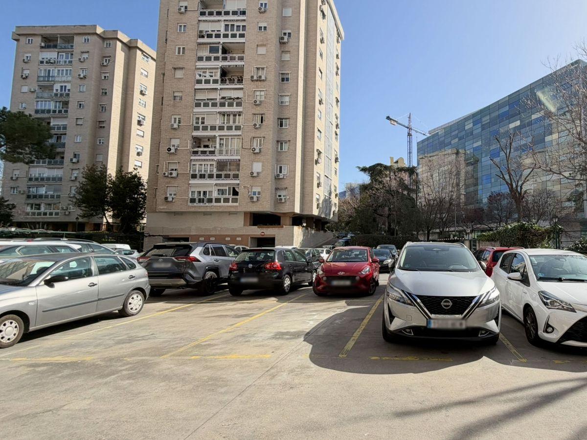 Piso en Venta en Calle de Ramírez de Arellano - 76