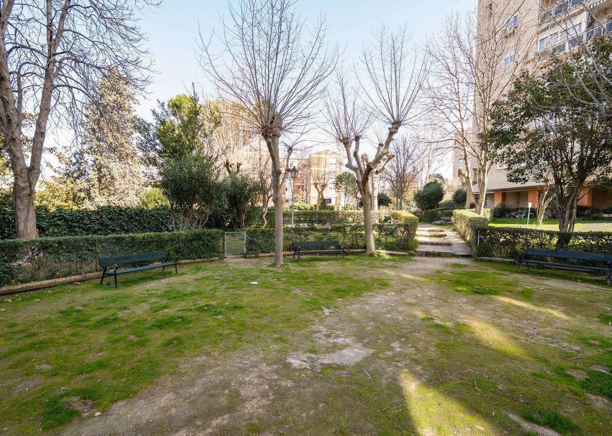 Piso en Venta en Calle de Ramírez de Arellano - 60