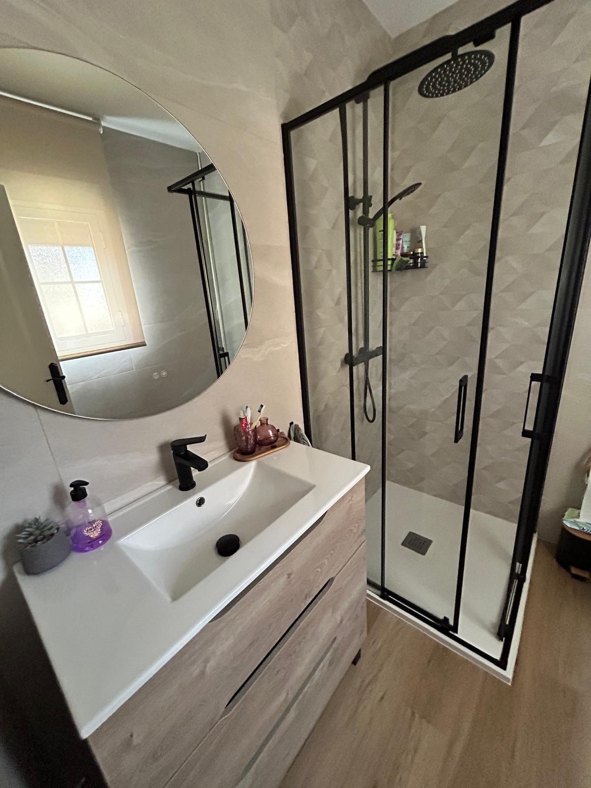 Casa Adosada en Venta en Calle Ramón M. del Valle Inclán - 12