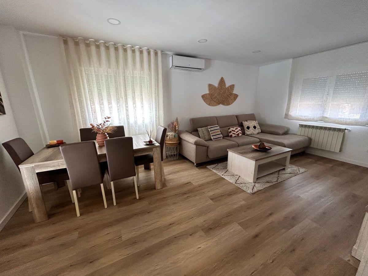 Casa Adosada en Venta en Calle Ramón M. del Valle Inclán - 2