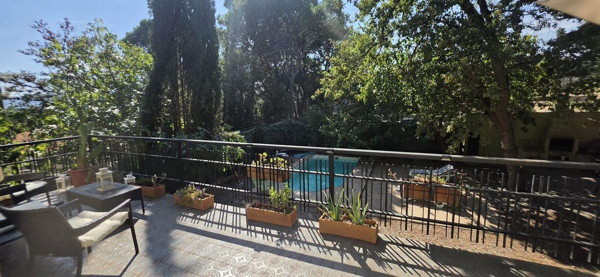Casa en Venta en Carrer Josep Carner - 38