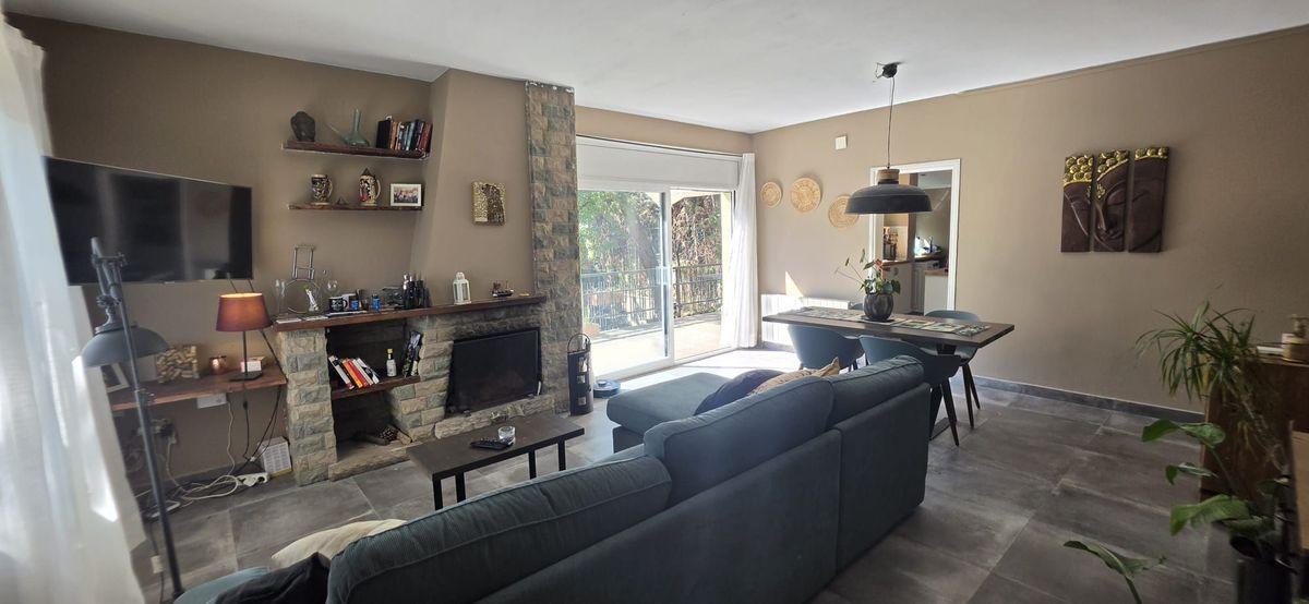 Casa en Venta en Carrer Josep Carner - 4