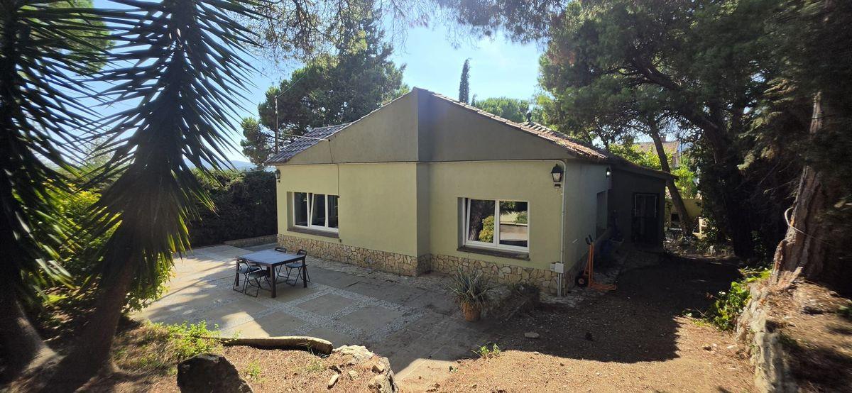Casa en Venta en Carrer Josep Carner - 49