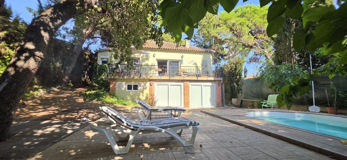 Casa en Venta en Carrer Josep Carner - 41