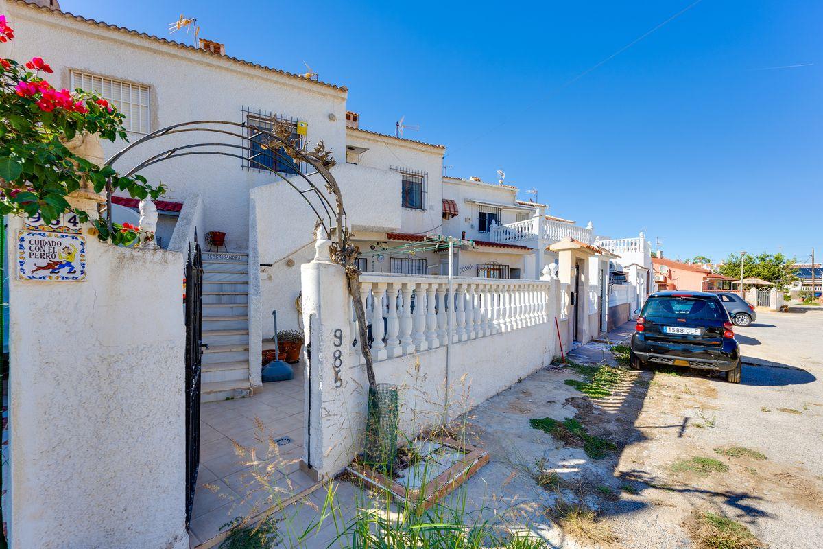 Casa en Venta en Calle Pepe Luis Vázquez - 6