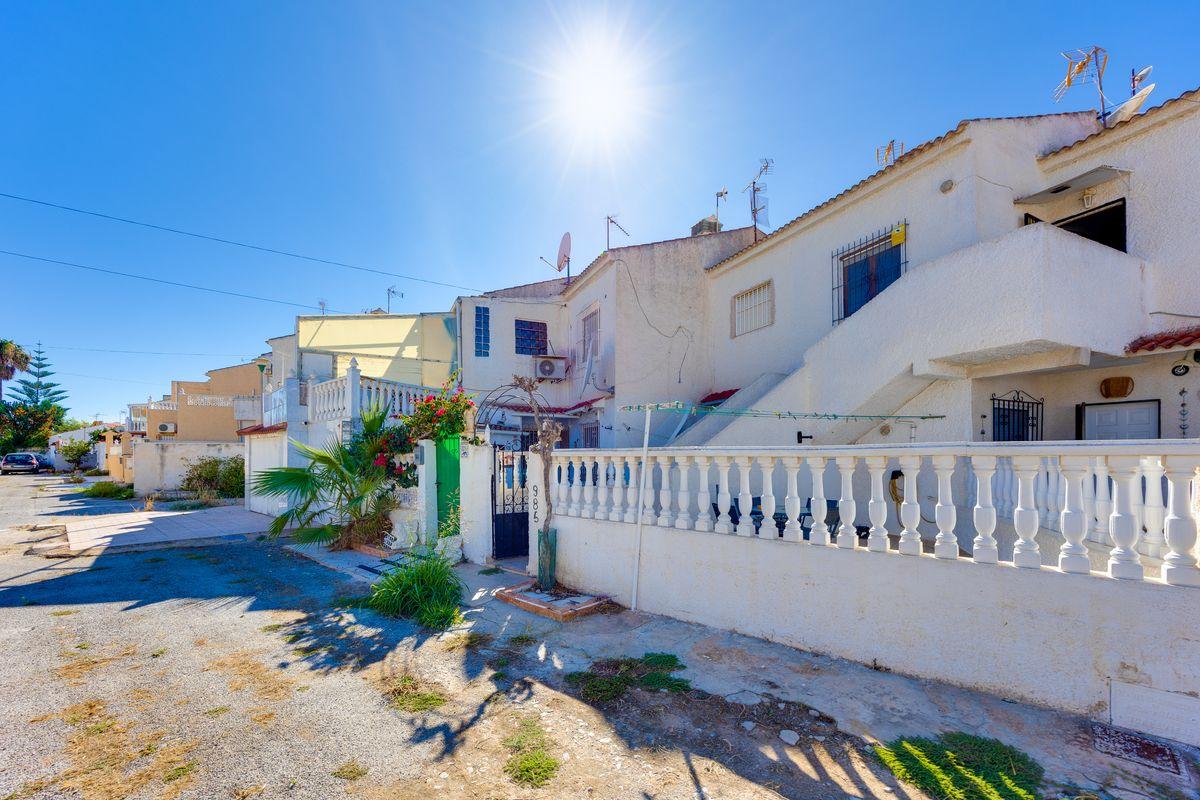 Casa en Venta en Calle Pepe Luis Vázquez - 7