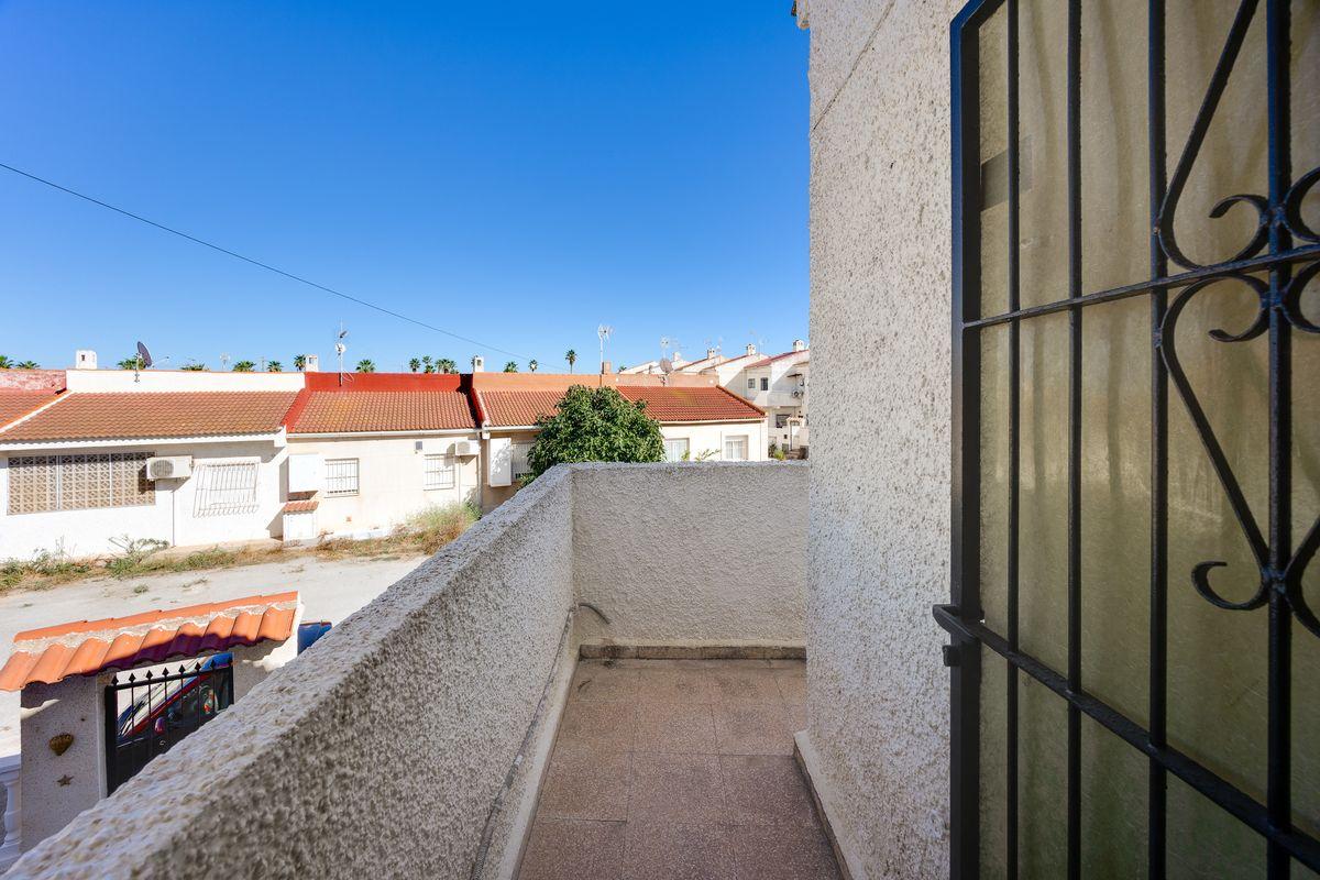 Casa en Venta en Calle Pepe Luis Vázquez - 17