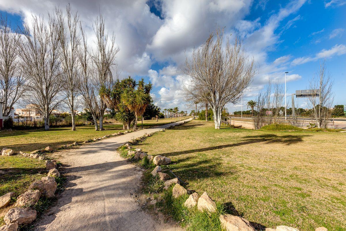 Casa en Venta en Calle Pepe Luis Vázquez - 30