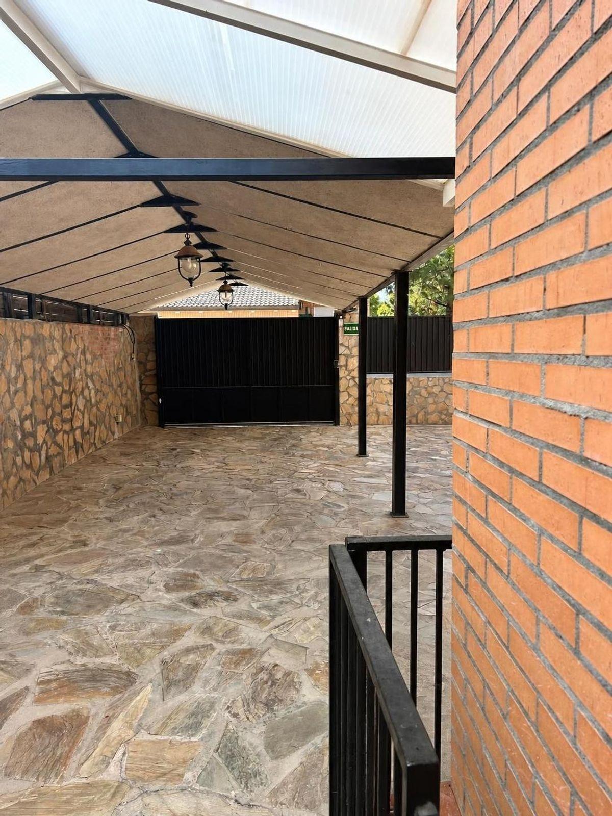 Casa Adosada en Venta en Calle Ramón M. del Valle Inclán - 45