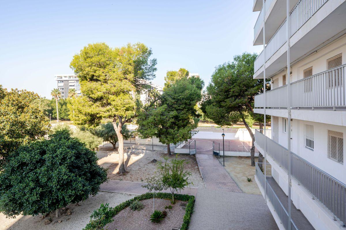 Piso en Venta en PAU 5 - 22