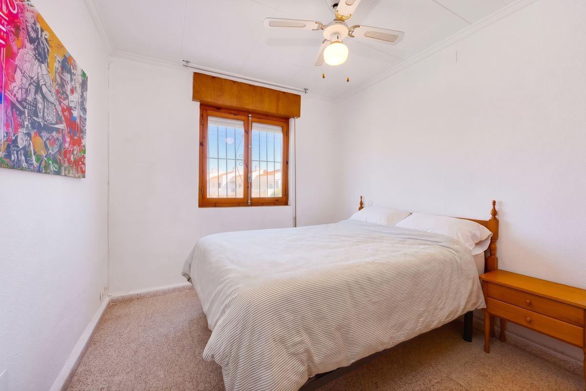 Casa en Venta en Calle Pepe Luis Vázquez - 8