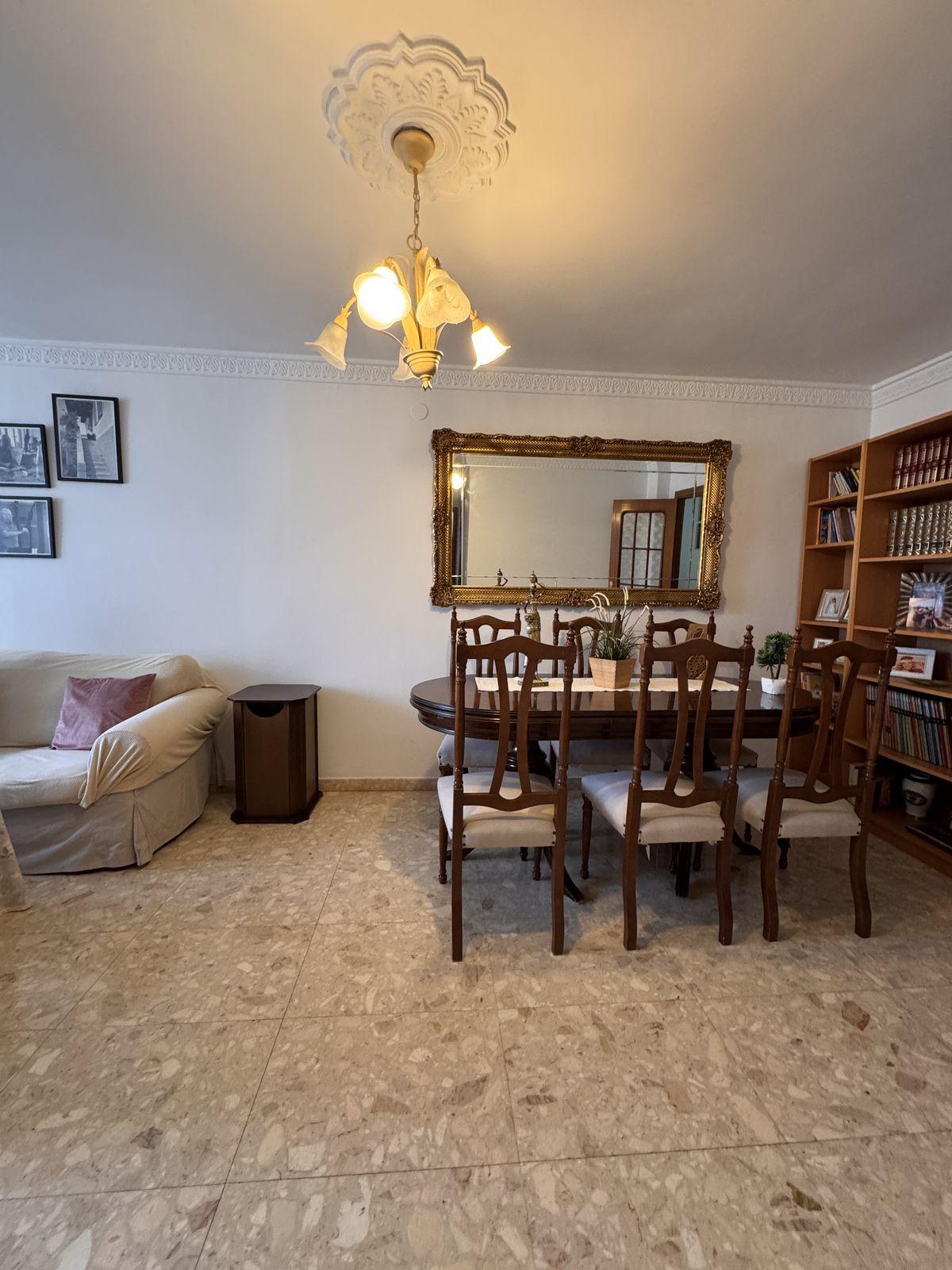 Piso en Venta en Calle Antillas - 5