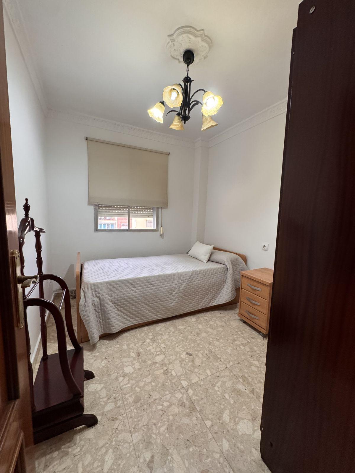 Piso en Venta en Calle Antillas - 11