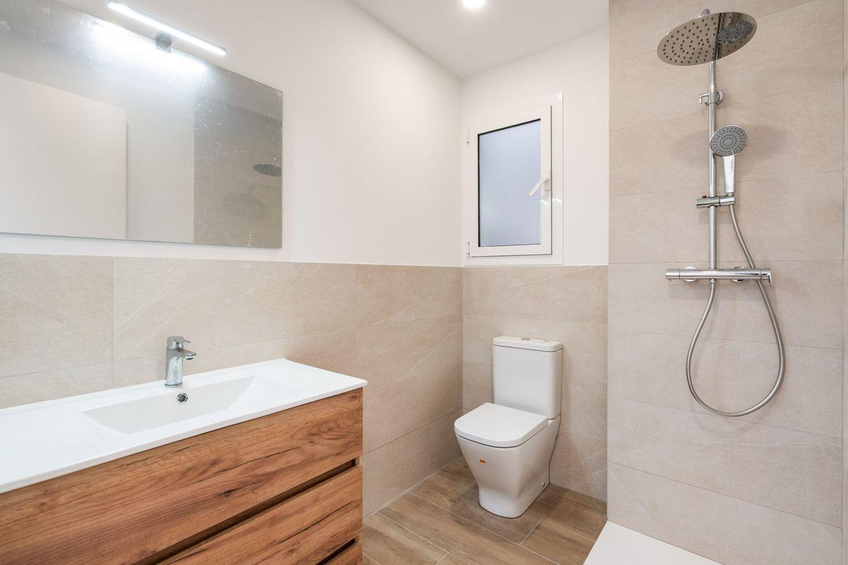 Ático en Venta en Carrer de Rafael Termes Junyent - 19