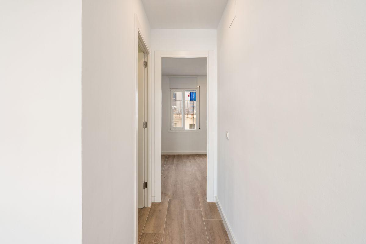 Ático en Venta en Carrer de Rafael Termes Junyent - 17