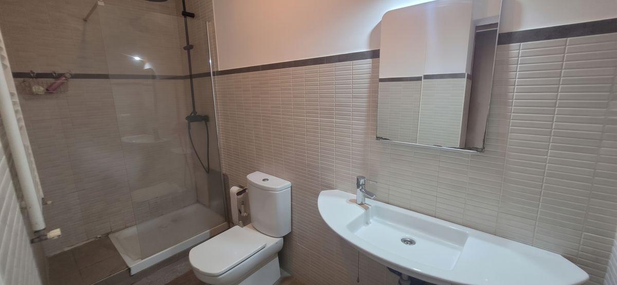 Casa en Venta en Carrer Josep Carner - 28