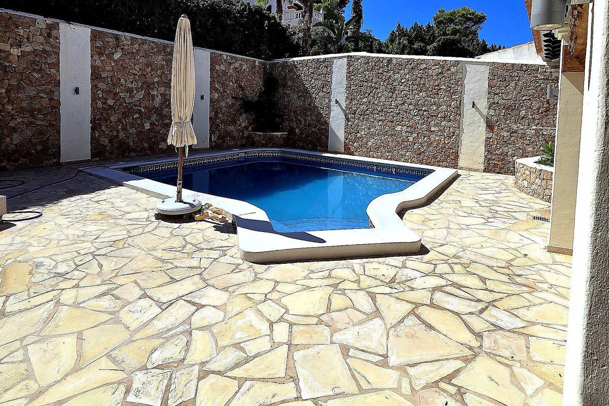 Bonito chalet con piscina y vistas al mar en Cala Vadella - 6