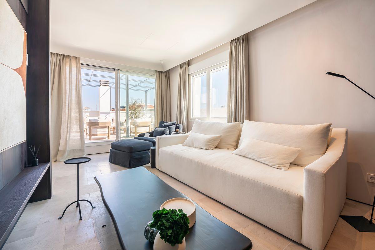 Dúplex en Venta en Plaza de las Cortes - 9