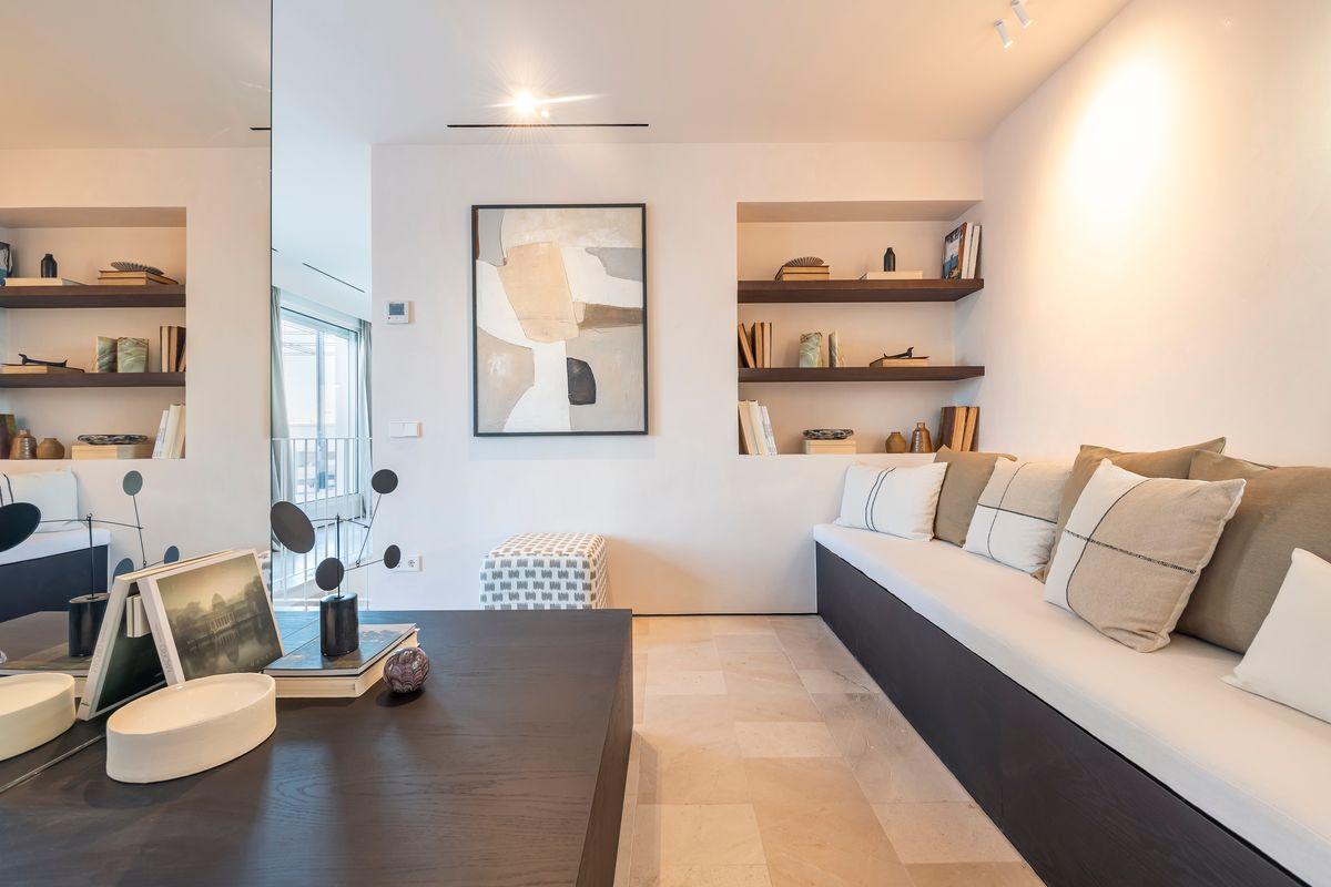 Dúplex en Venta en Plaza de las Cortes - 24