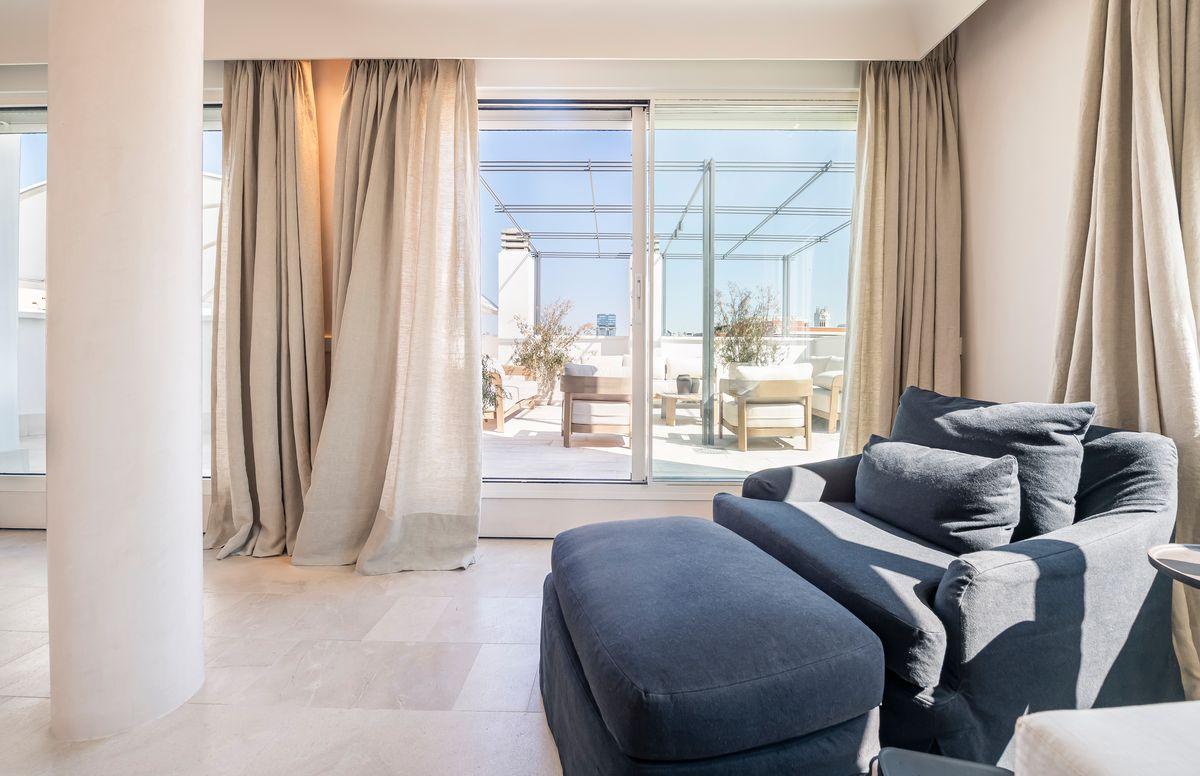 Dúplex en Venta en Plaza de las Cortes - 10