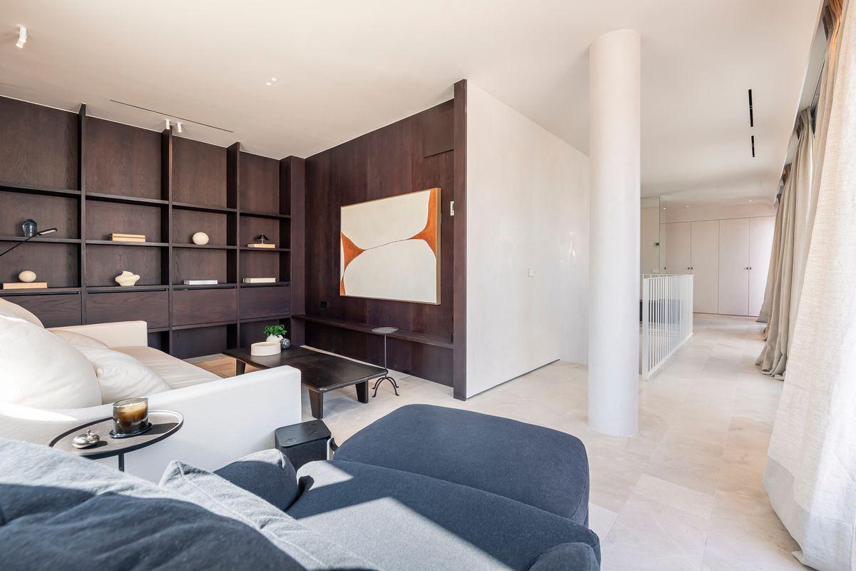 Dúplex en Venta en Plaza de las Cortes - 8