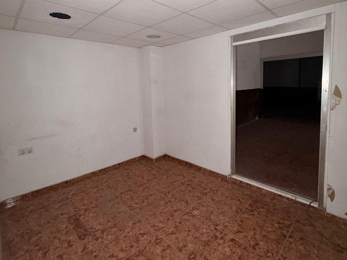 Local en Venta en Carrer de Domènec Gómez - 12