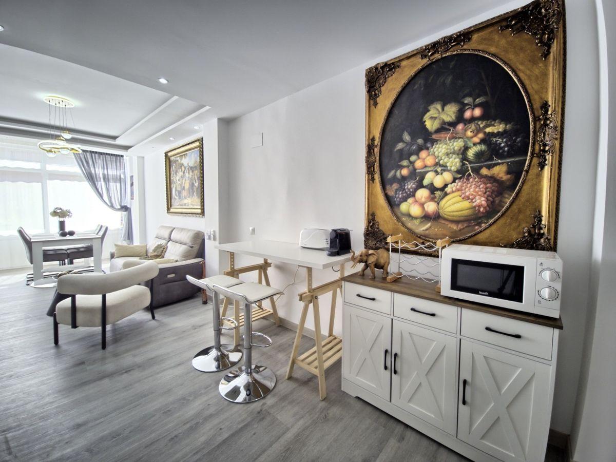 Piso en Venta - Avenida Ricardo Soriano - 7