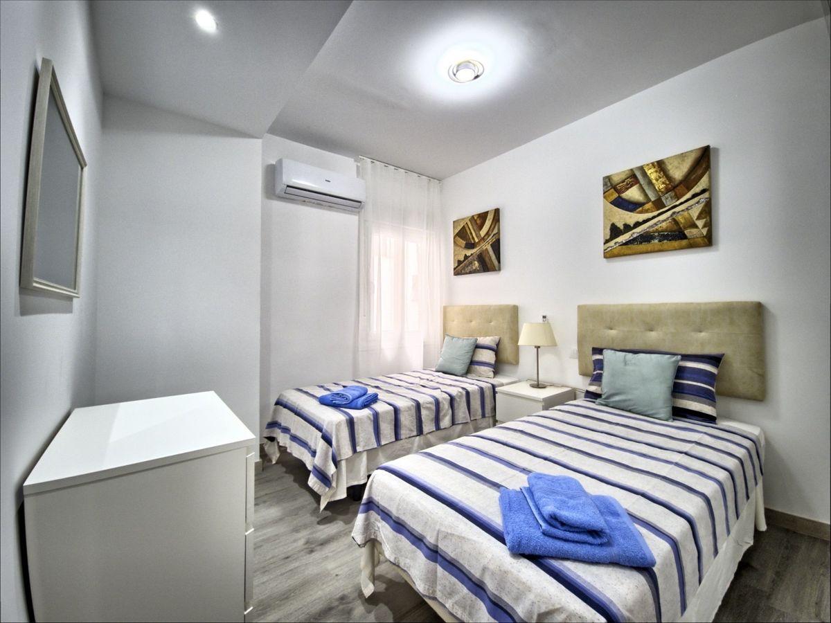 Piso en Venta - Avenida Ricardo Soriano - 21