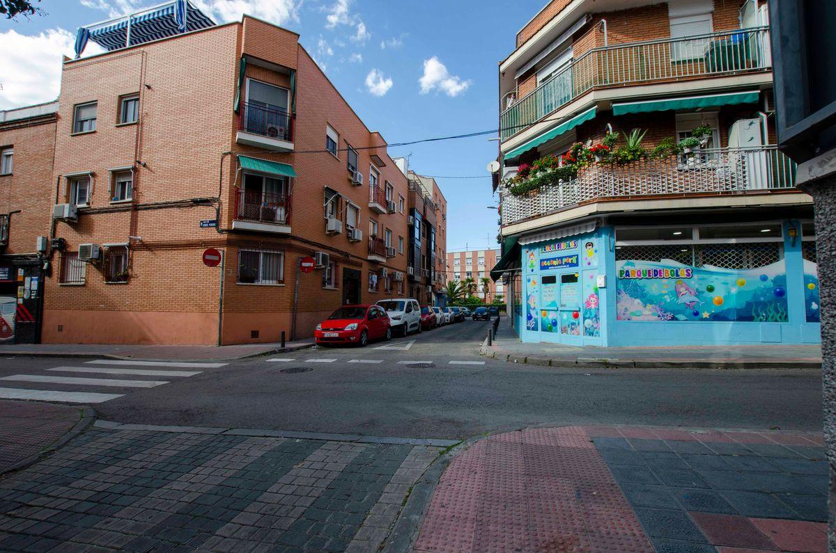 Local en Venta en Calle del Monte Perdido - 11