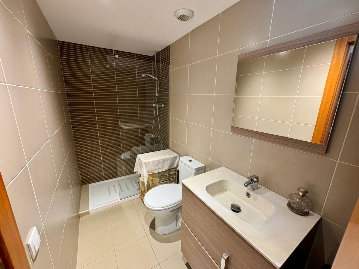 Piso en Venta en Passeig Marítim - 9