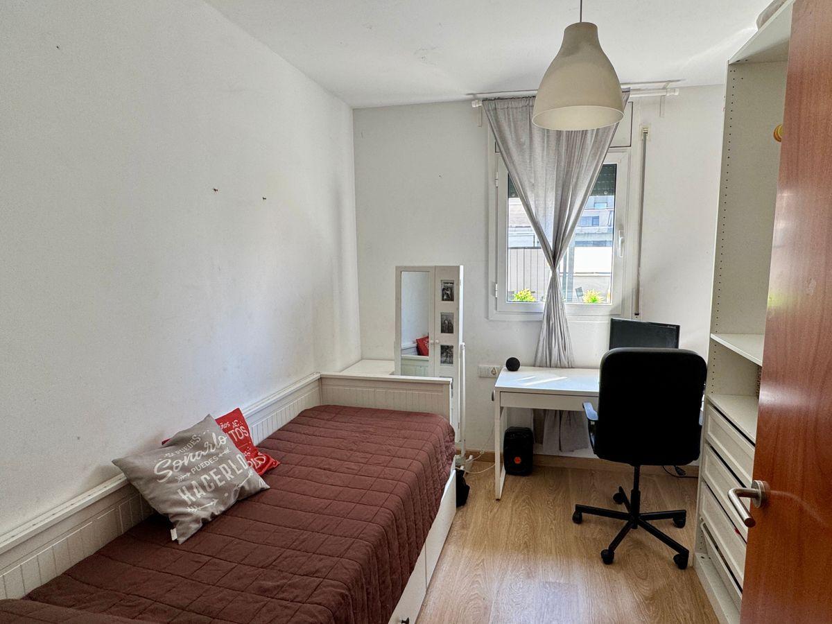 Piso en Venta en Passeig Marítim - 6