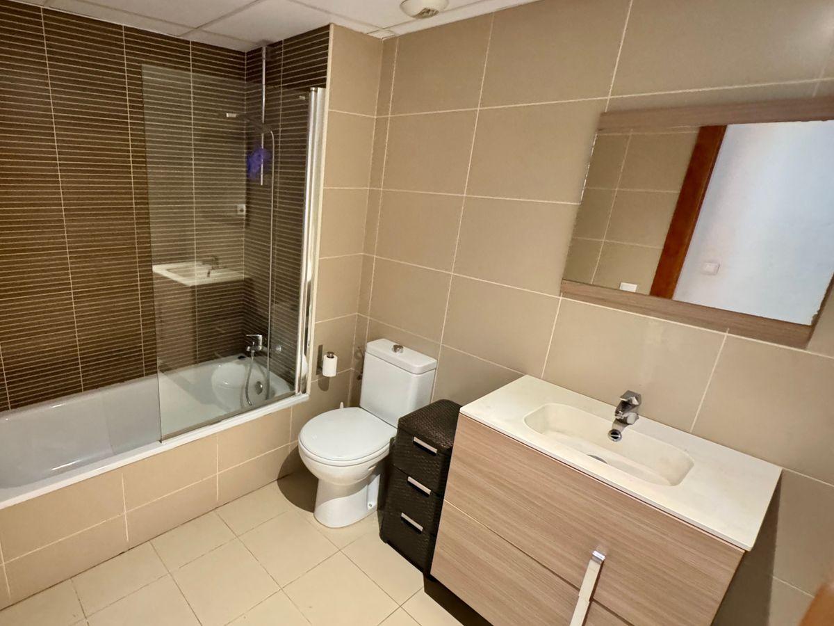 Piso en Venta en Passeig Marítim - 11