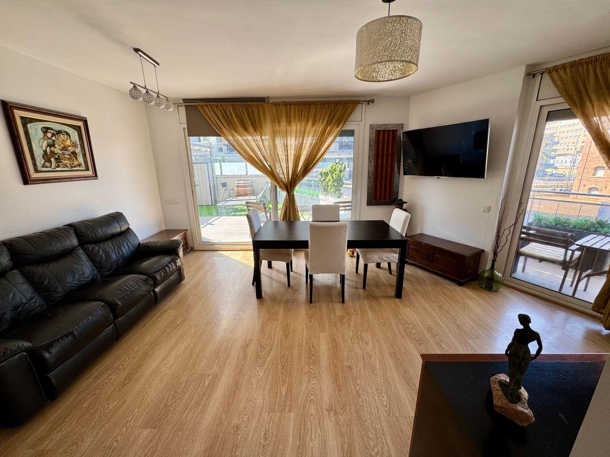 Piso en Venta en Passeig Marítim - 3