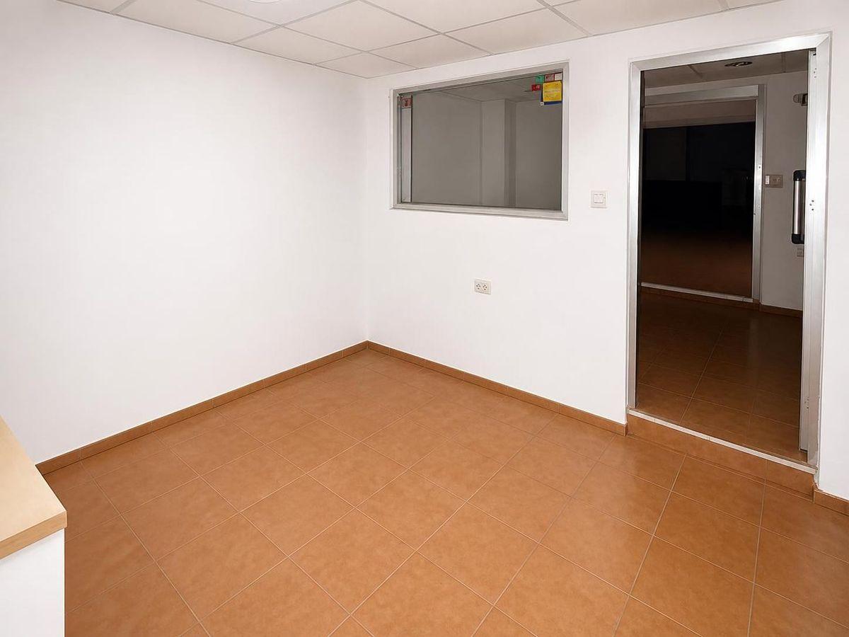 Local en Venta en Carrer de Domènec Gómez - 7