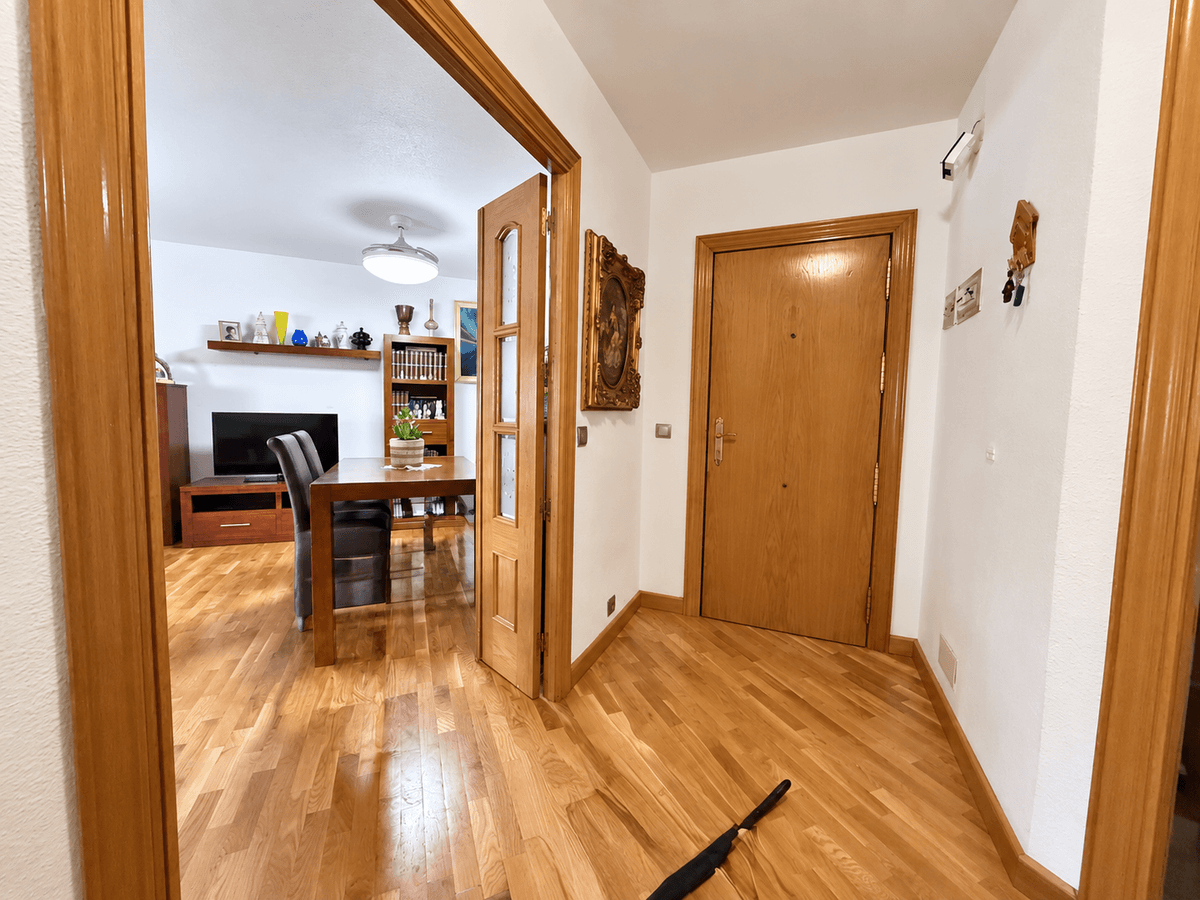 Piso en Venta en Calle Vicente Aleixandre - 18