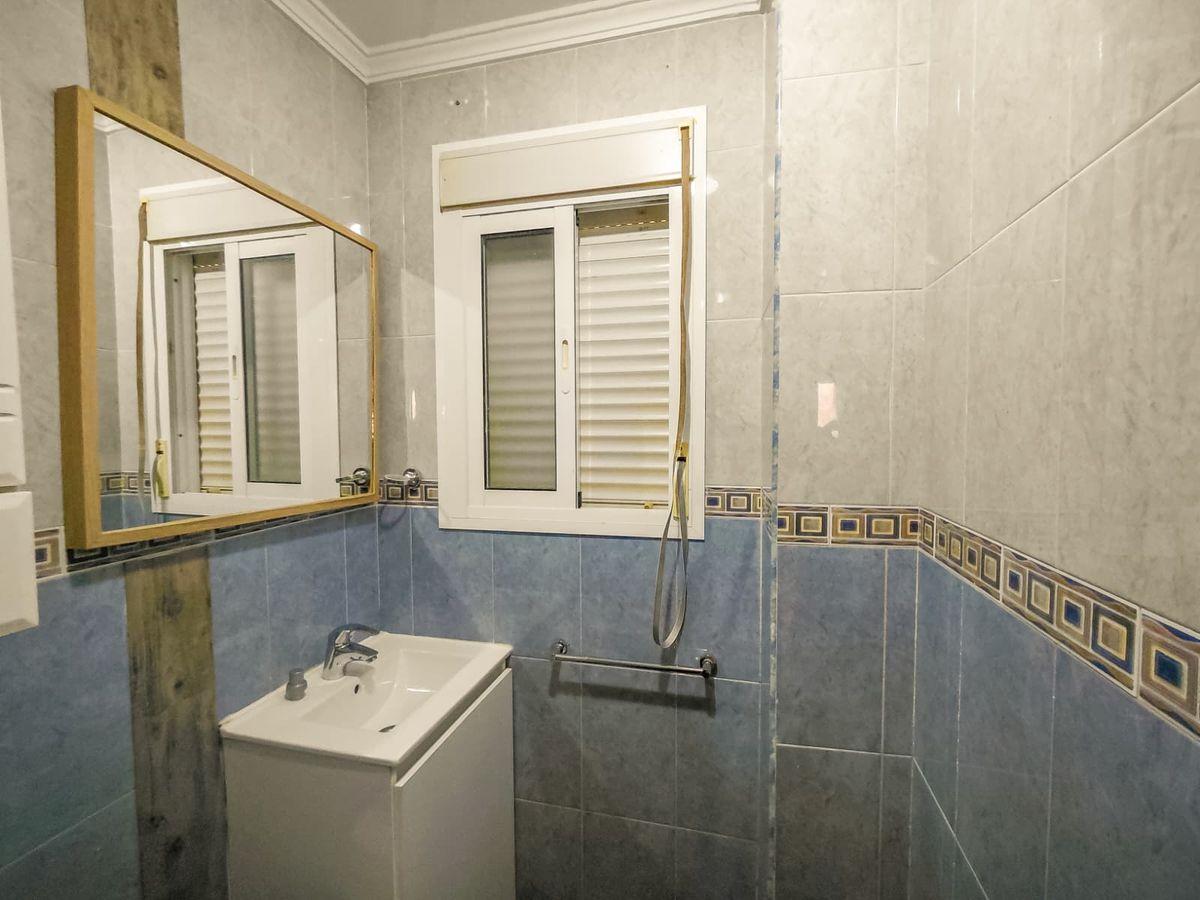 Piso en Venta - Calle Coronel Osuna - 12