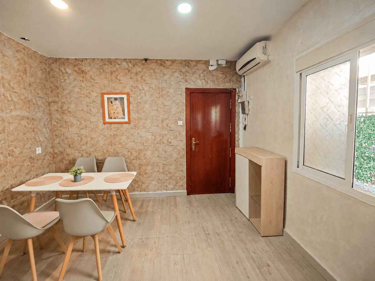 Piso en Venta - Calle Coronel Osuna - 11