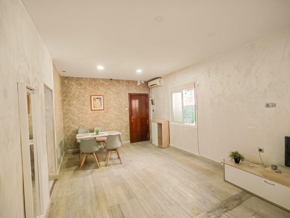 Piso en Venta - Calle Coronel Osuna - 9
