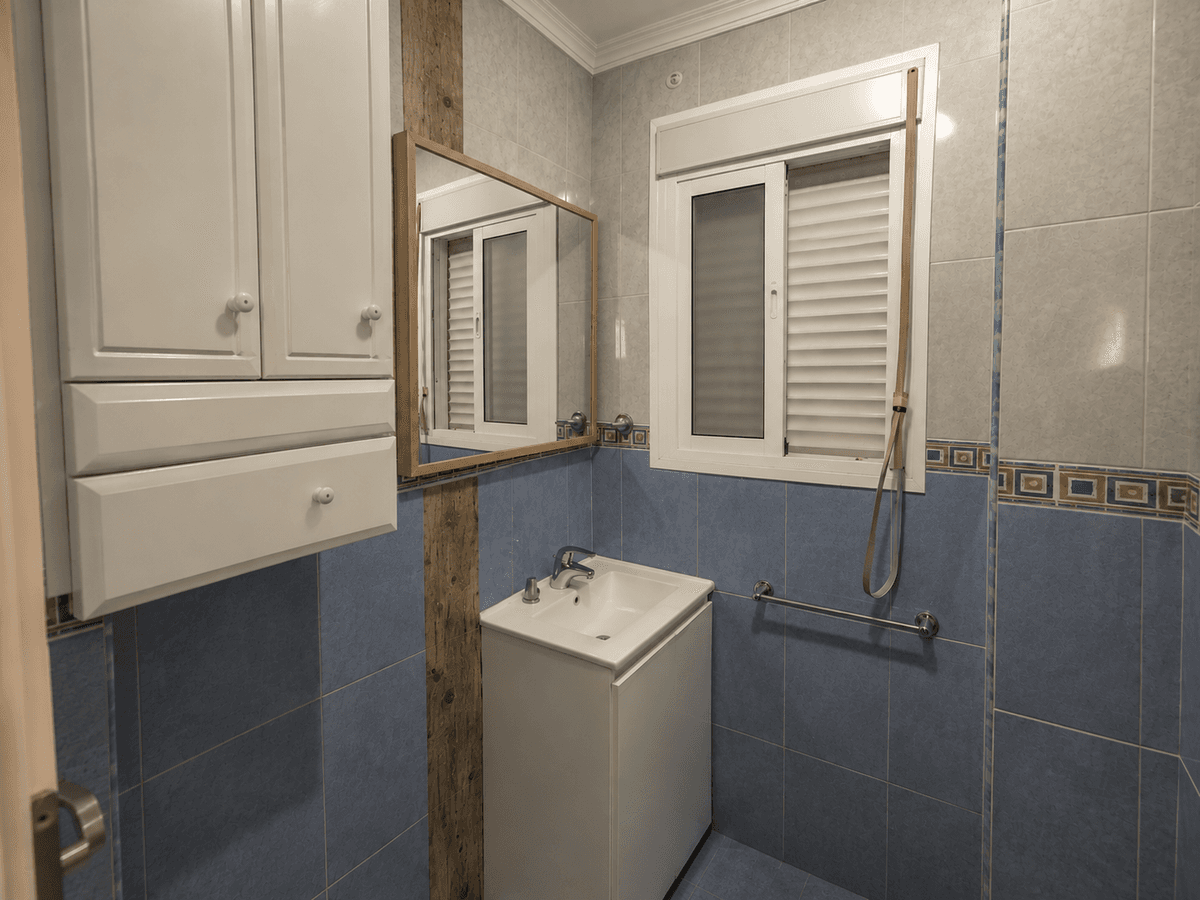 Piso en Venta - Calle Coronel Osuna - 13