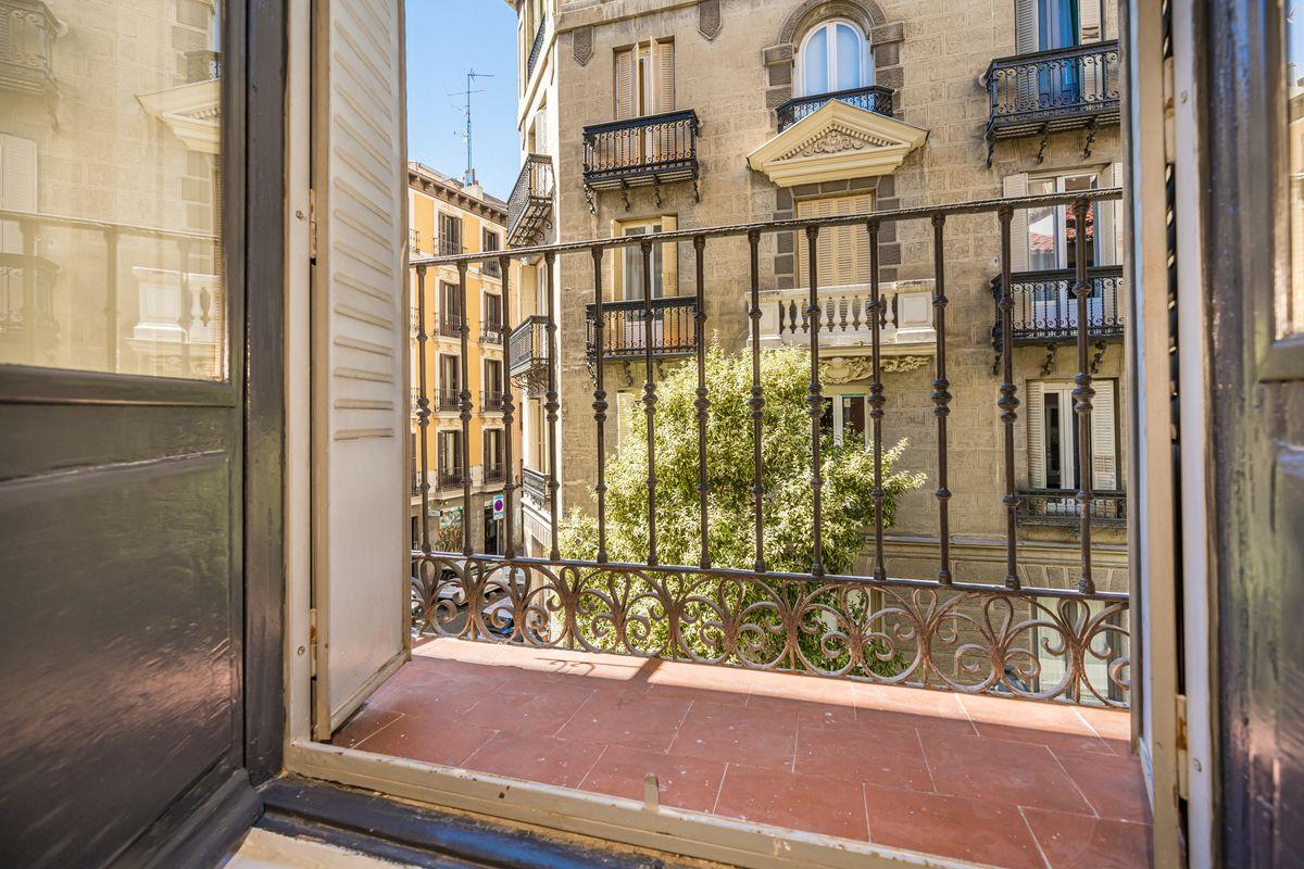 Piso en Venta en Calle de Apodaca - 26