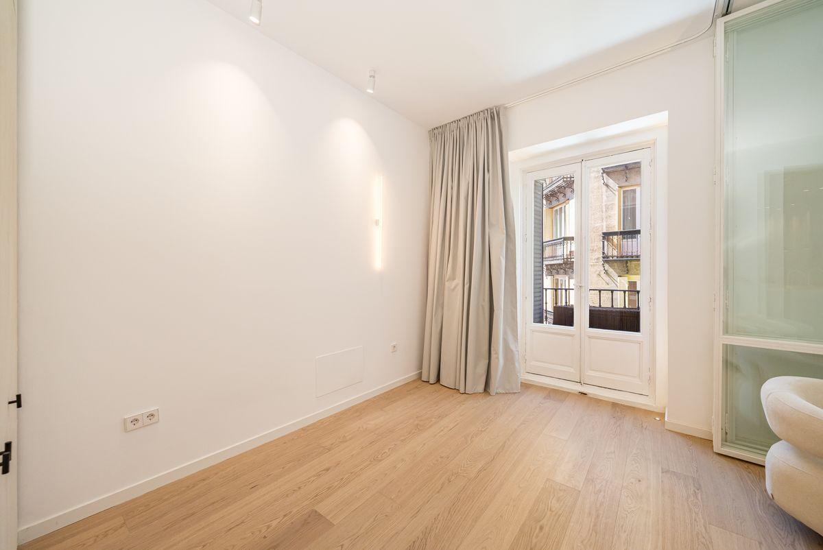Piso en Venta en Calle de Apodaca - 80