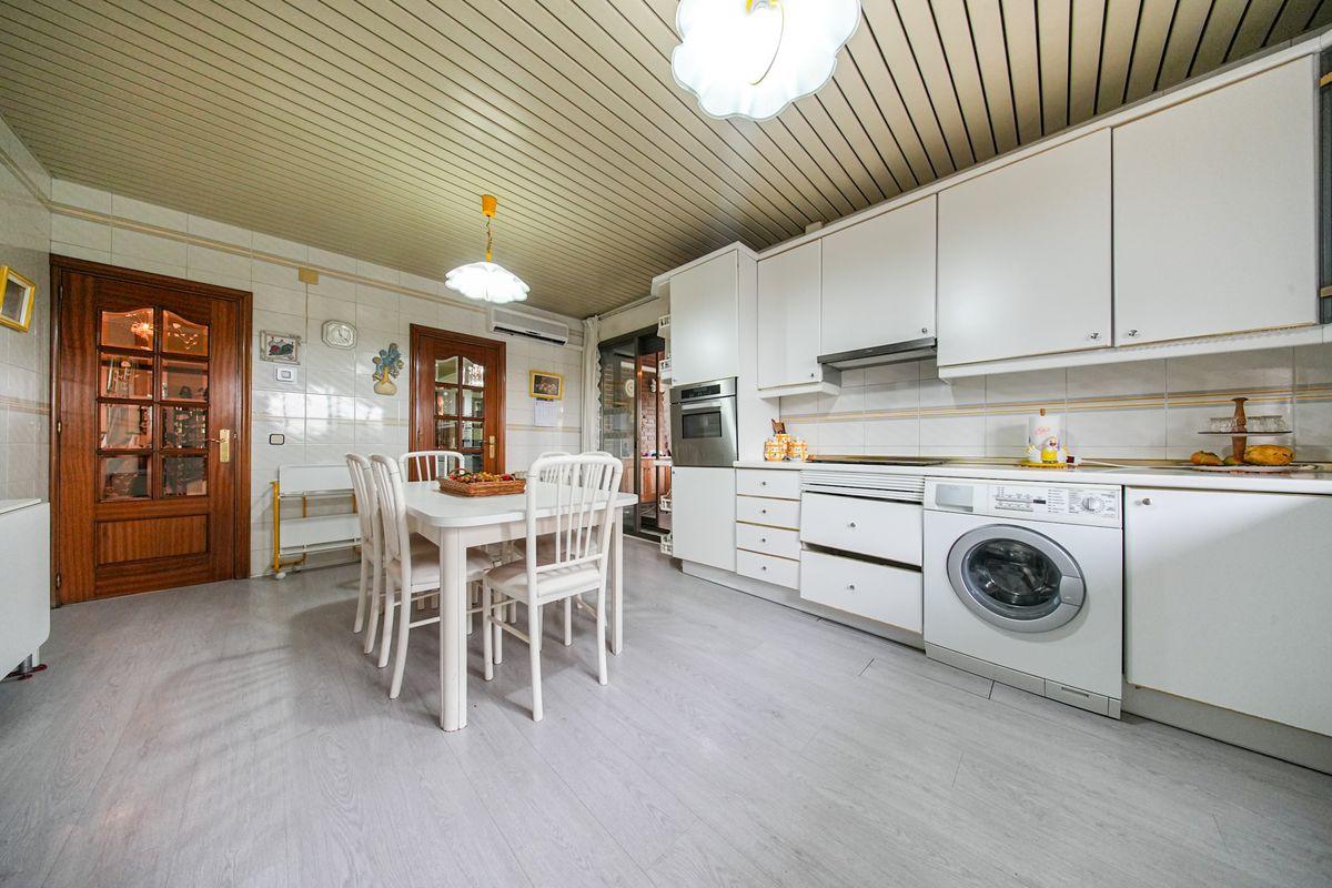 Casa en Venta - Calle Valencia - 9