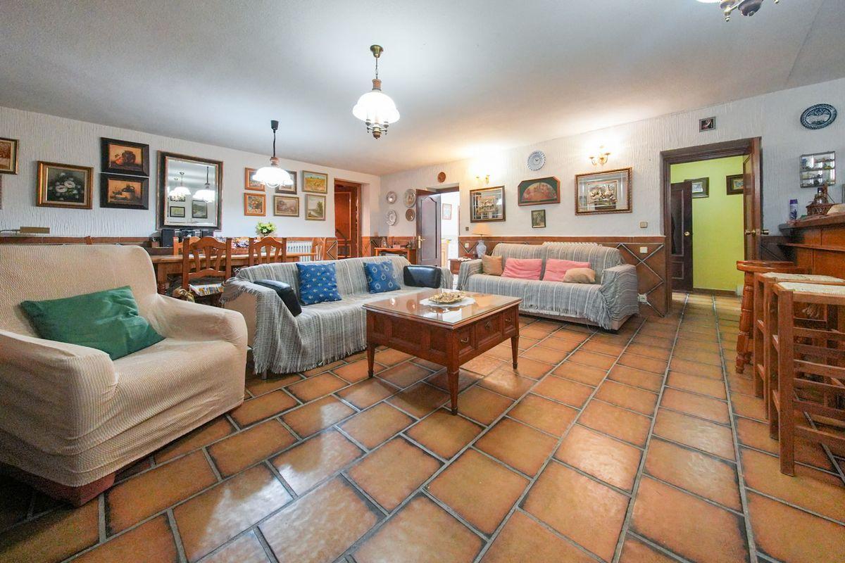 Casa en Venta - Calle Valencia - 13