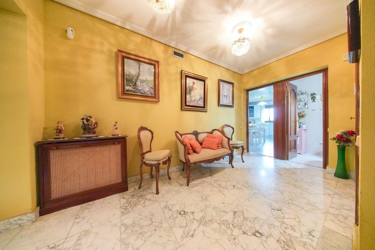 Casa en Venta - Calle Valencia - 48
