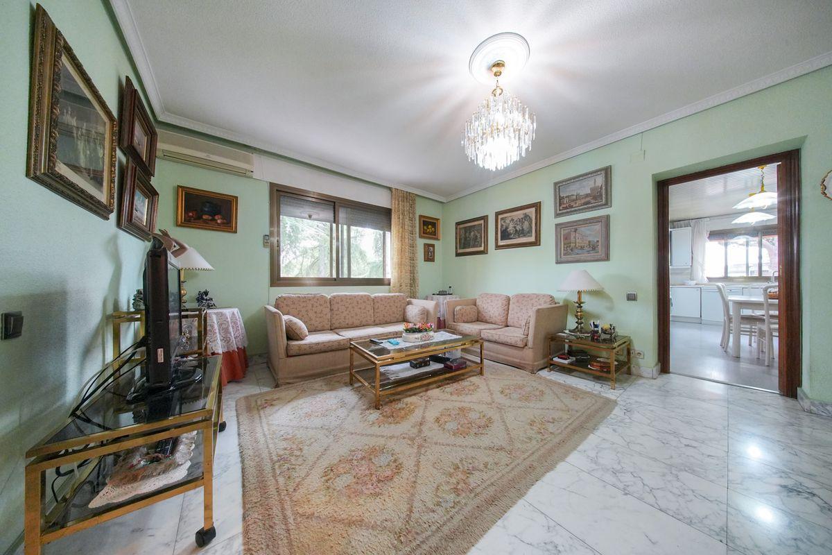 Casa en Venta - Calle Valencia - 17