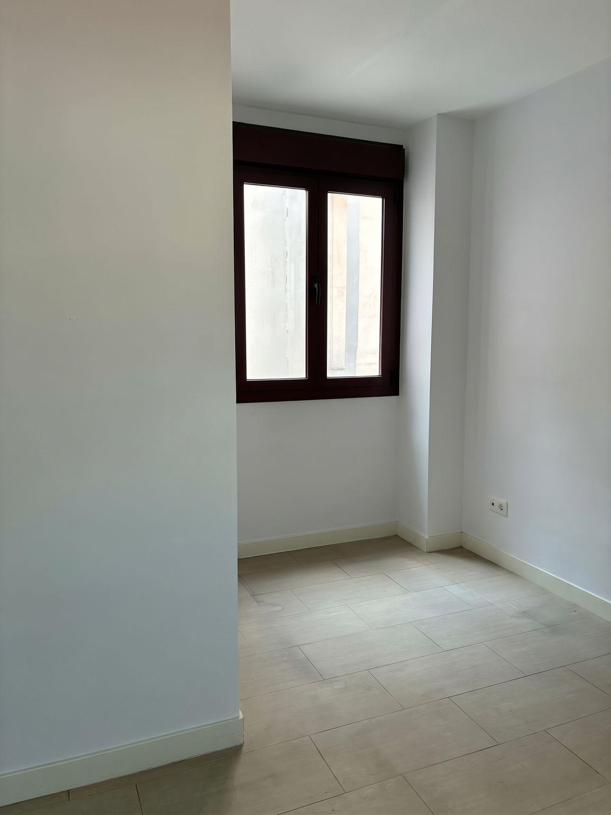 Piso en Venta en Calle del General Oráa - 4